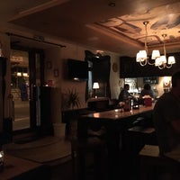 7/11/2016에 Ghim님이 King&amp;#39;s Caffe pub에서 찍은 사진