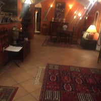 Das Foto wurde bei Hotel Il Guercino von Hakan O. am 5/20/2015 aufgenommen