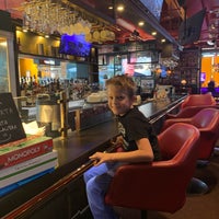 Photo taken at O&amp;#39;Learys by Анна Р. on 8/1/2019