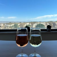 Foto tirada no(a) Kocabağ Şarapları por Hachikaoru em 9/19/2023