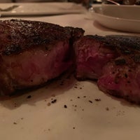Снимок сделан в Sullivan&amp;#39;s Steakhouse пользователем Hachikaoru 6/25/2021