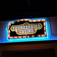 Foto tirada no(a) Thunderbird Casino por Ronald P. em 9/21/2013