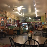 Foto tomada en Mr Smith&amp;#39;s Coffee House  por Tyler P. el 10/19/2016
