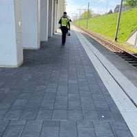 Photo taken at Station Haren-Zuid / Gare de Haren-Sud by Bolle Bloewust💪 on 4/27/2023