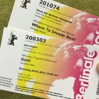 Photo taken at Berlinale Ticket Counter by ιηɠσ on 2/17/2016