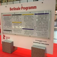 Photo taken at Berlinale Ticket Counter by ιηɠσ on 2/15/2017