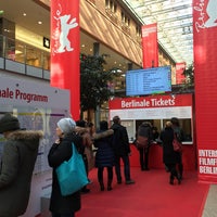Photo taken at Berlinale Ticket Counter by ιηɠσ on 2/16/2017