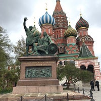Photo taken at Monument to Minin and Pozharsky by R K. on 5/2/2019