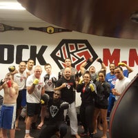 Foto tomada en Rock MMA  por Rock MMA el 1/5/2016
