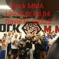 Foto tomada en Rock MMA  por Rock MMA el 3/3/2016