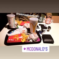 Photo taken at McDonald&#39;s by Yunus Emre Ö. on 2/17/2018