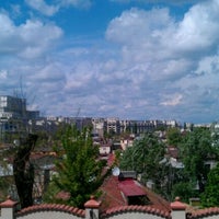 รูปภาพถ่ายที่ Carol Parc Hotel โดย Georgian G. เมื่อ 4/19/2012