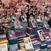 Photo taken at Books Kinokuniya by Ghadah on 5/3/2024
