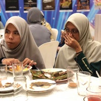 Review Cafe D'istana