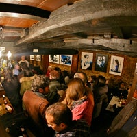 Pub El Paraguas - Asturias