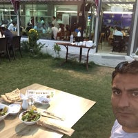 Снимок сделан в Öz Urfa Restoran пользователем Barış Ç. 6/18/2017
