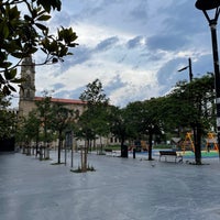 Photo taken at Plaza Cataluña by Habib L. on 5/30/2022
