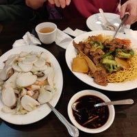 Photo taken at Shanghai Heping Restaurant by E S. on 11/17/2018