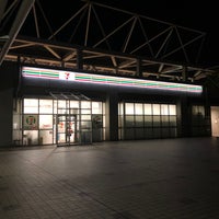 Photo taken at 7-Eleven by 新宿三丁目 on 11/13/2021