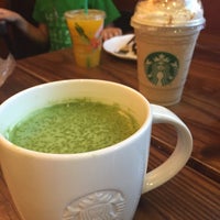 Photo taken at Starbucks by Enrique C. on 9/27/2016