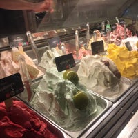 Photo taken at Gelatissimo by Wouter S. on 3/18/2017