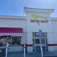 Photo taken at In-N-Out Burger by Teresa L. on 4/22/2024