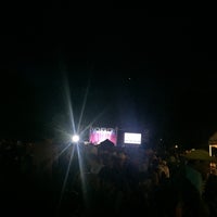 Photo taken at Radiofest Černošice Koncert pro sportovní halu by Gabriela J. on 9/4/2016