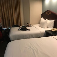Foto tirada no(a) Destiny Palms Hotel por Sucolândia U. em 4/27/2018