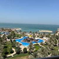 Photo taken at Sofitel Bahrain Zallaq Thalassa sea &amp;amp; spa by Mohammed A. on 5/20/2022