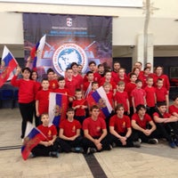 Photo taken at Остановка «Дворец детей и молодёжи» by Лилия Ф. on 3/7/2015