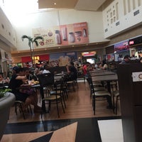 Photo taken at Norte Sul Plaza by Teophanes R. on 10/1/2018