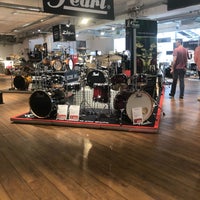 Photo taken at MUSIC STORE professional by Niloo F. on 9/13/2019