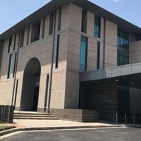 8/22/2018에 Mishari Manso  ✈️님이 Rice University Glasscock School Of Continuing Studies에서 찍은 사진