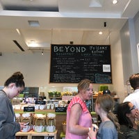 Photo taken at Beyond Juice by Live To Eat on 6/2/2017