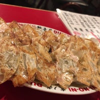 餃子屋 弐ノ弐 警固店 Dumpling Restaurant In 福岡市