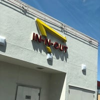 Photo taken at In-N-Out Burger by Logan S. on 4/9/2018