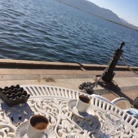 Foto scattata a Ayaklı Göl Cafe &amp;amp; Restaurant da şeyda İ. il 11/17/2016