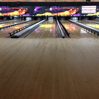 Deluna Lanes Bowling Alley