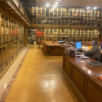 Photo taken at New York Public Library - Science, Industry and Business Library (SIBL) by Hatice on 12/28/2023