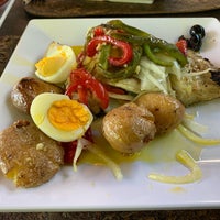 3/27/2019 tarihinde Marc A.ziyaretçi tarafından Churrasqueira Portuguesa da Maia'de çekilen fotoğraf