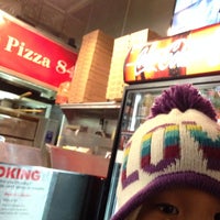 1/2/2014にMaryAnn M.がPrimo Pizza 84で撮った写真