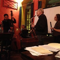 Foto tirada no(a) Jazz Society Café por magacha a. em 1/24/2013