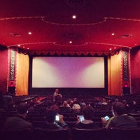 1/10/2016에 benjamin b.님이 Ziegfeld Theater - Bow Tie Cinemas에서 찍은 사진