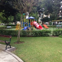 Foto diambil di Parque Pablo Arguedas oleh Firulight pada 3/1/2014