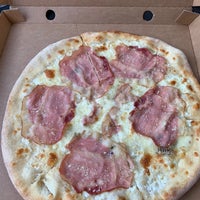 Photo taken at FIGO pizza&amp;pasta by Václav L. on 1/25/2021