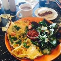 Photo taken at Flying Star Cafe by Shawn N. on 4/18/2015