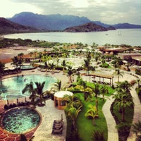 Foto diambil di Villa Del Palmar Beach Resort &amp;amp; Spa oleh Ben L. pada 9/7/2013