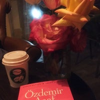 Das Foto wurde bei Bean&amp;#39;s Coffee von Gözde Çetin am 5/2/2017 aufgenommen