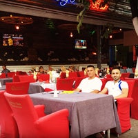 Снимок сделан в Çekmen Restaurant пользователем özgür U. 5/30/2016