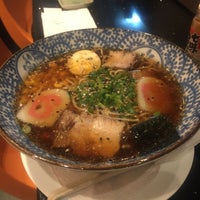 Photo taken at Hiro Restaurante Japonês by Eloisa B. on 9/29/2016